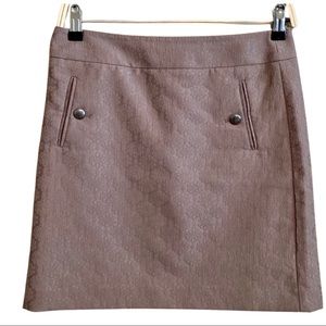 Ann Taylor Loft Shift Skirt Women’s Size 2P, Tan/Neutral, front pocket